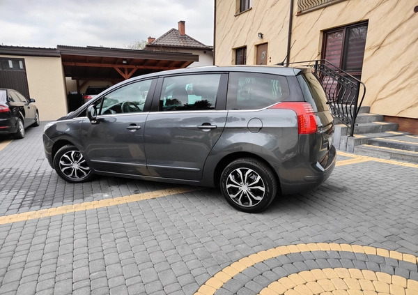 Peugeot 5008 cena 18700 przebieg: 259000, rok produkcji 2012 z Nowa Dęba małe 781